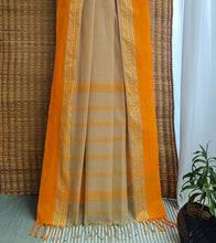 Load image into Gallery viewer, Beige N Golden Yellow Nakshi Border Handloom Cotton Saree-Pallu