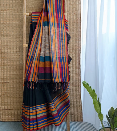 Load image into Gallery viewer, Black Multicolour Border N Jute Ghicha Pallu Handloom Cotton Saree-Body N Pallu