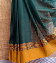 Load image into Gallery viewer, Bottle Green N Yellow Ochre Nakshi Border Handloom Cotton Saree-Border