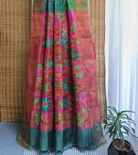 Load image into Gallery viewer, Green Ombre Hand Batik Kalamkari Zari Check Tussar Silk Saree-Pallu