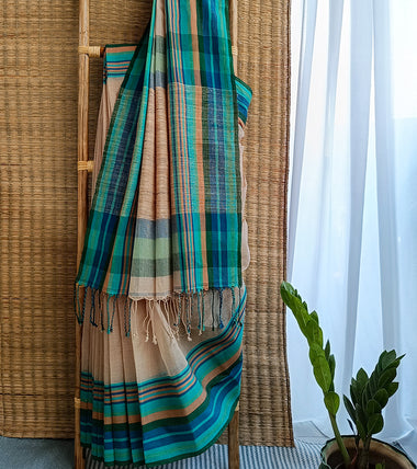Load image into Gallery viewer, Light Beige Multi Blue Border N Jute Ghicha Pallu Handloom Cotton Saree-Body N Pallu