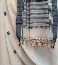 Load image into Gallery viewer, Light Beige N Black Cotton Baluchari Saree-Tassel