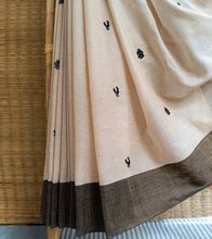 Load image into Gallery viewer, Light Beige N Black Mercerized Cotton Brocade Saree-Border