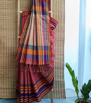 Load image into Gallery viewer, Maroon Multicolour Border N Jute Ghicha Pallu Handloom Cotton Saree-Body N Pallu