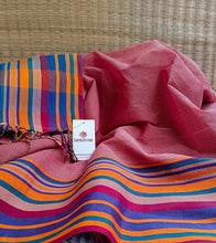 Load image into Gallery viewer, Maroon Multicolour Border N Jute Ghicha Pallu Handloom Cotton Saree-Detail