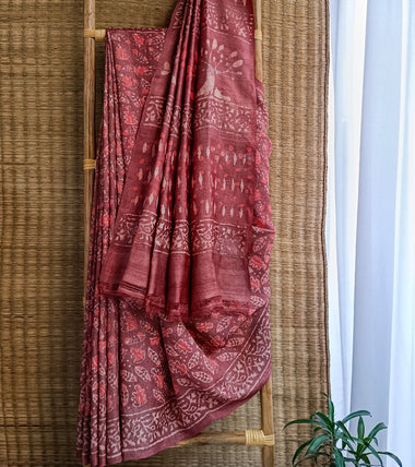 Load image into Gallery viewer, Peach Brown Kashish Hand Block Print Tussar Silk Saree-Body N Pallu