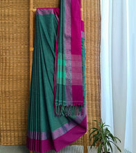 Load image into Gallery viewer, Teal N Fuchsia Nakshi Border Handloom Cotton Saree-Body