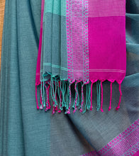 Load image into Gallery viewer, Teal N Fuchsia Nakshi Border Handloom Cotton Saree-Tassel