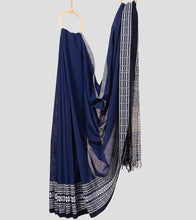 Load image into Gallery viewer, Robin Blue N White Begumpuri Cotton Saree-Body